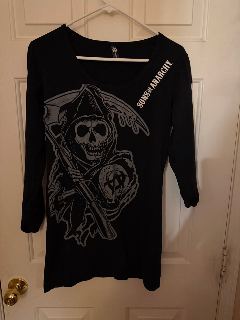 Sea Anarchy Black Top with Logo Tag